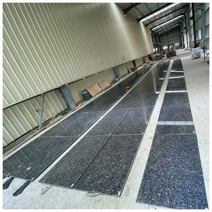 Gạch Granite xanh ngọc trai