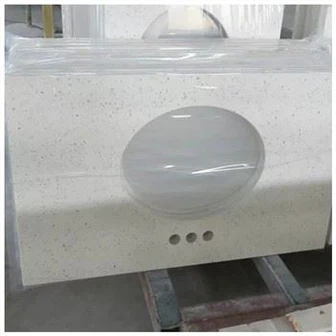 Bàn trang điểm bằng thạch anh trắng lấp lánh