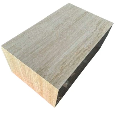 Bàn chân Travertine